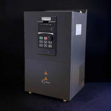 NERO Pumps FRI Frekvenciaváltó 22 kW 